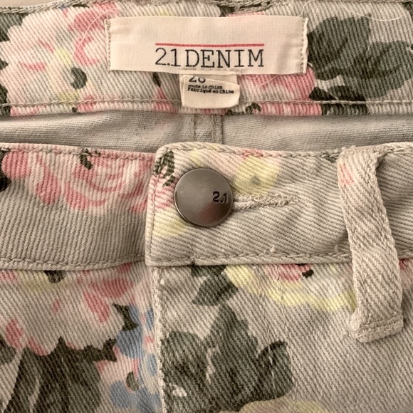 2.1 Denim Size 28 - Picture 5 of 7